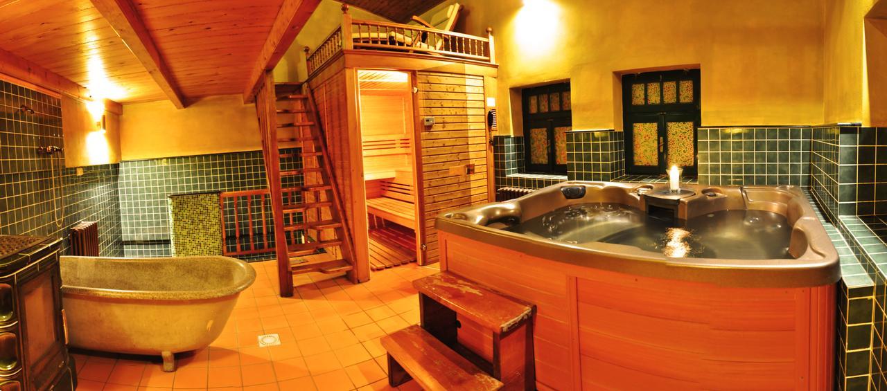 Pension Imperial Spa Йичин Экстерьер фото
